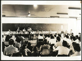 [Debate com políticos, docentes e representantes da sociedade científica]